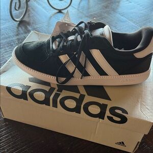 Adidas breaknet sleek adidas black size 7